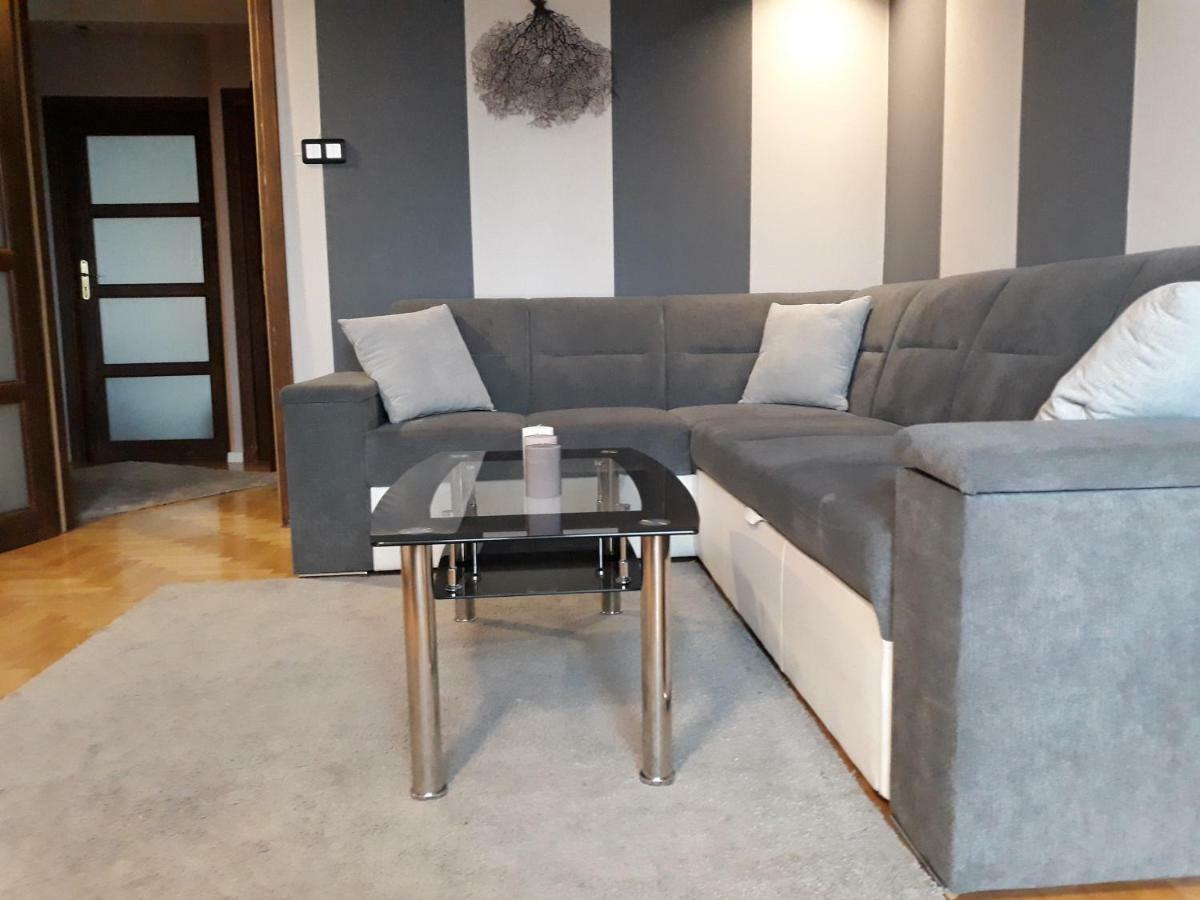 Letnia Oliwa Apartment Gdansk Bagian luar foto